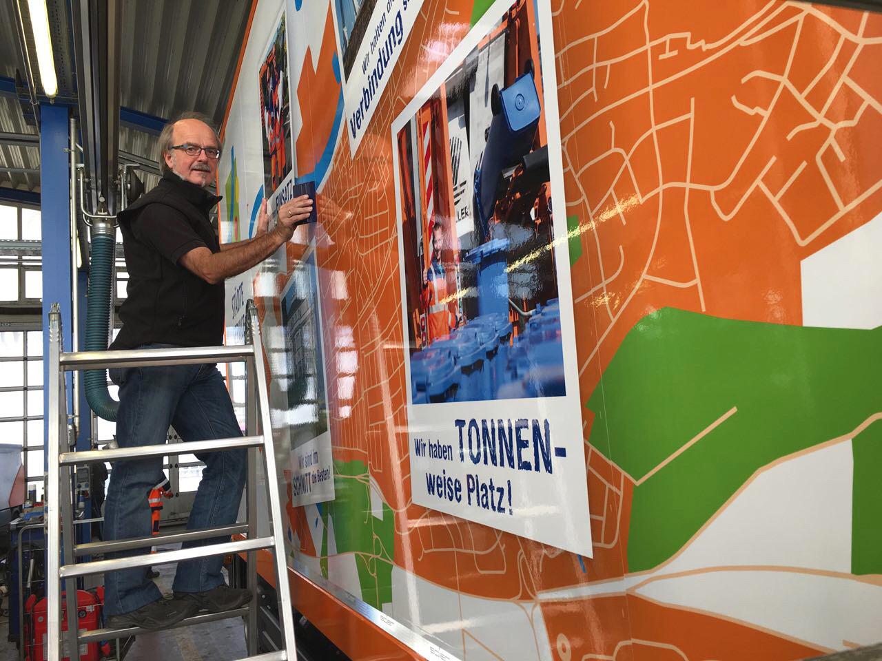 Beschriftung und Montage von anplakt