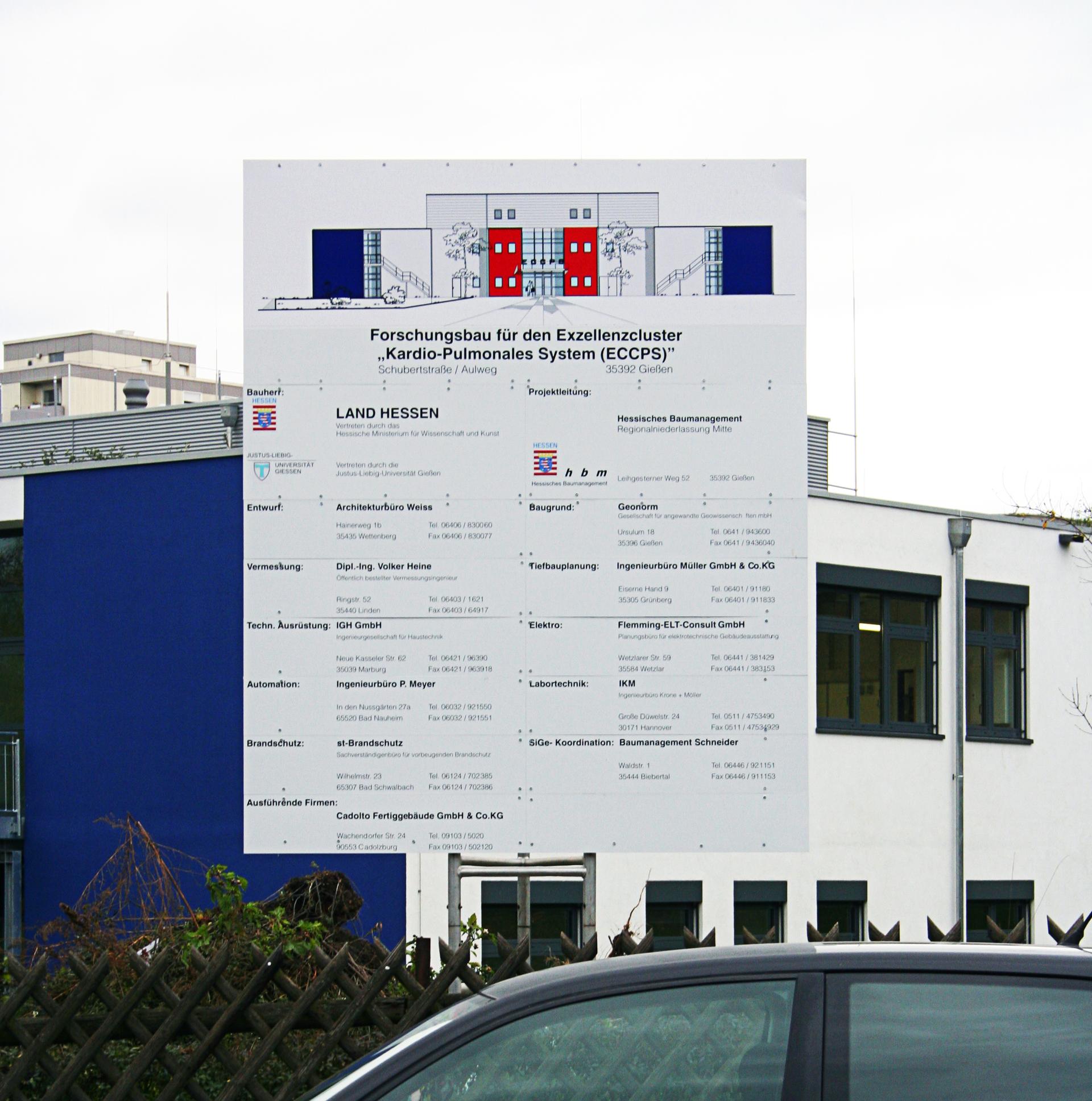 Baustellen Schild mit Beschriftung aus Aluminiumverbund mit Foliendrucken für das Land Hessen in Frankfurt und Umgebung von anplakt