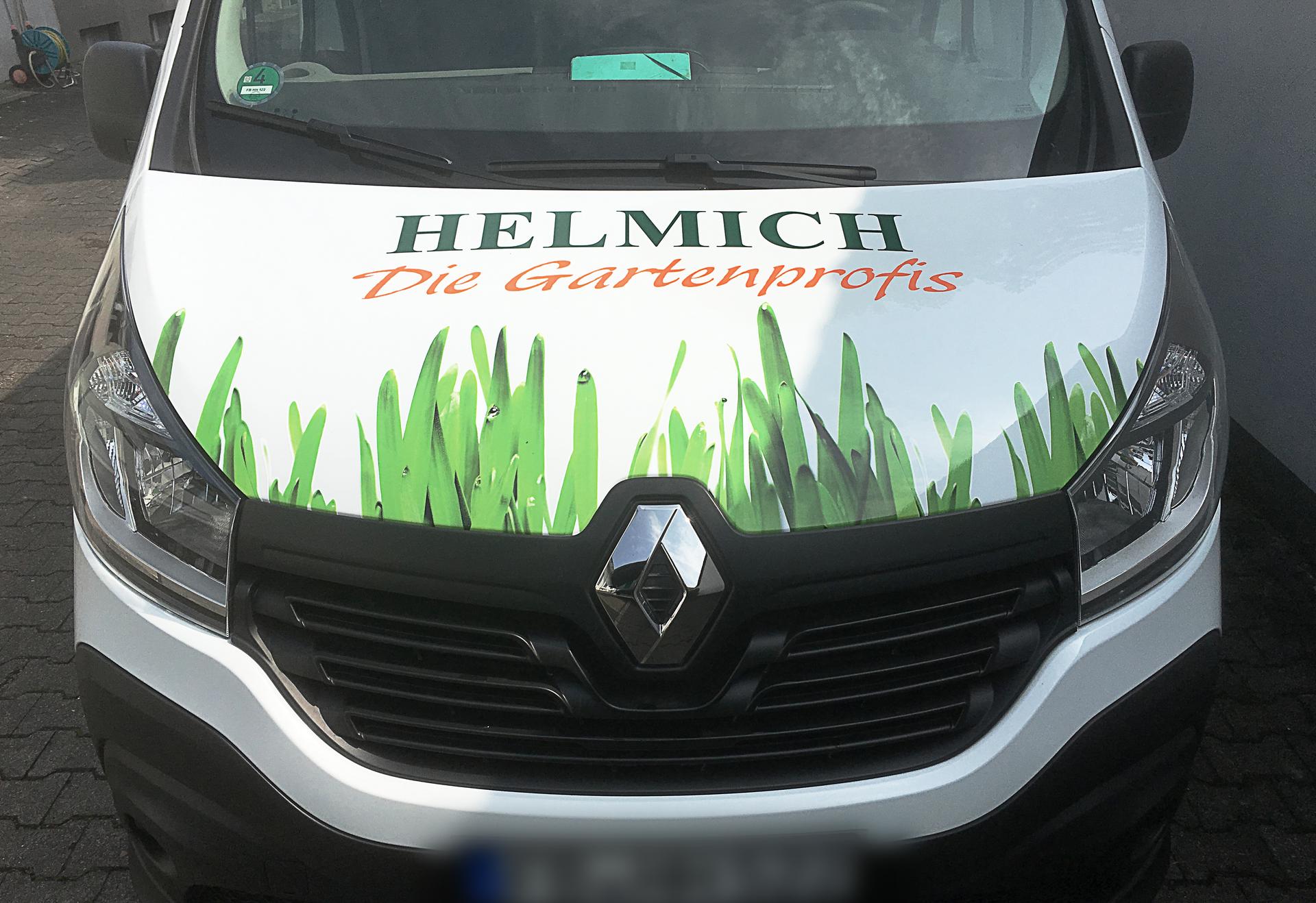 Autobeschriftung Motorhaube mit Digitaldruck (Fahrzeugbeschriftung) für Helmich Kurier von anplakt